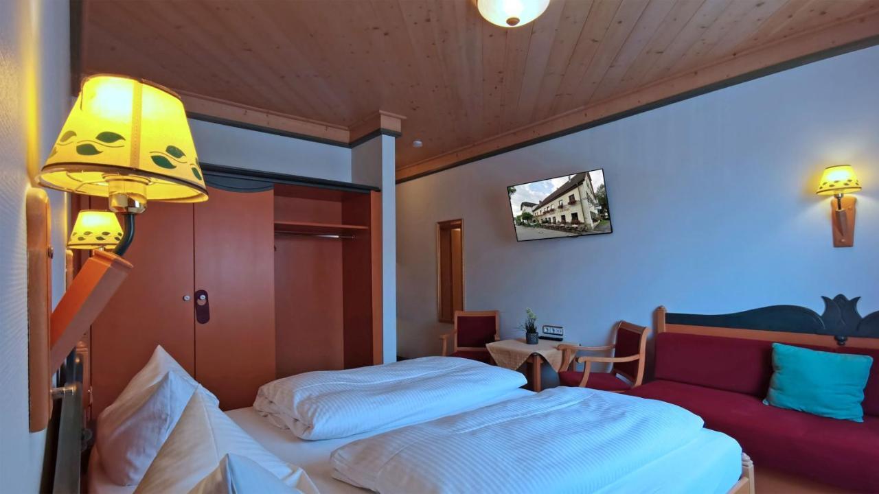 Gasthof Zur Post Raisting Room photo